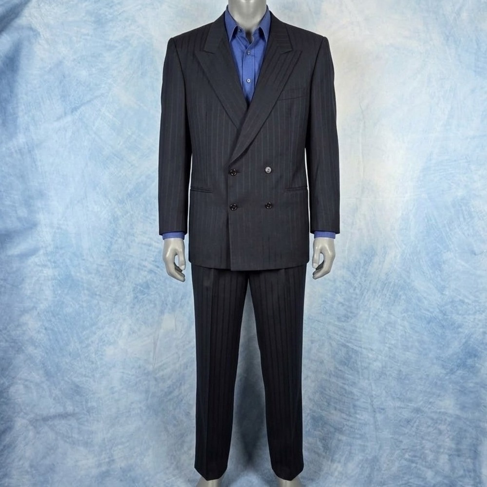 Brioni Battaglia Mens Double Breasted Pinstripe Suit 100% Wool Made in Italy 40R